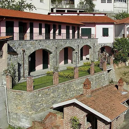 Lejlighed In Castellaro With Communal Pool Castellaro (Liguria)